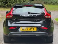USED 2017 17 VOLVO V40 2.0 D2 INSCRIPTION 5d 118 BHP 