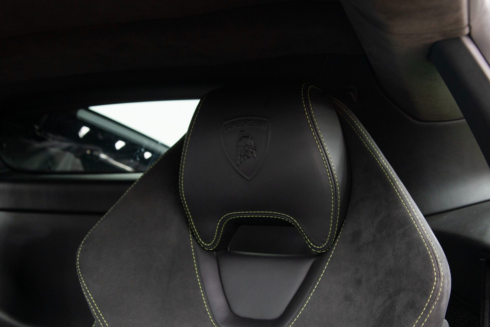 USED 2014 64 LAMBORGHINI HURACAN LP 610-4 S-A  Coupe