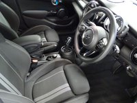 USED 2020 20 MINI HATCH COOPER 2.0 COOPER S CLASSIC 5d 190 BHP AIR CON CRUISE COMFORT PACK PARK SENSORS