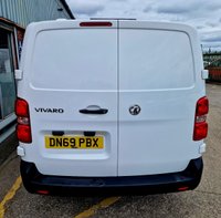 USED 2019 69 VAUXHALL VIVARO 1.5 L2H1 2900 DYNAMIC S/S 101 BHP 1 OWNER, 6 MONTH WARRANTY