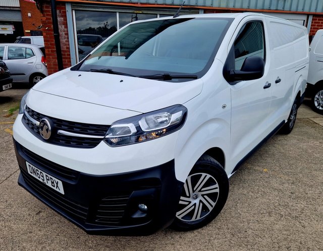 2019 69 Vauxhall Vivaro 1.5 L2H1 2900 DYNAMIC S/S 101 BHP