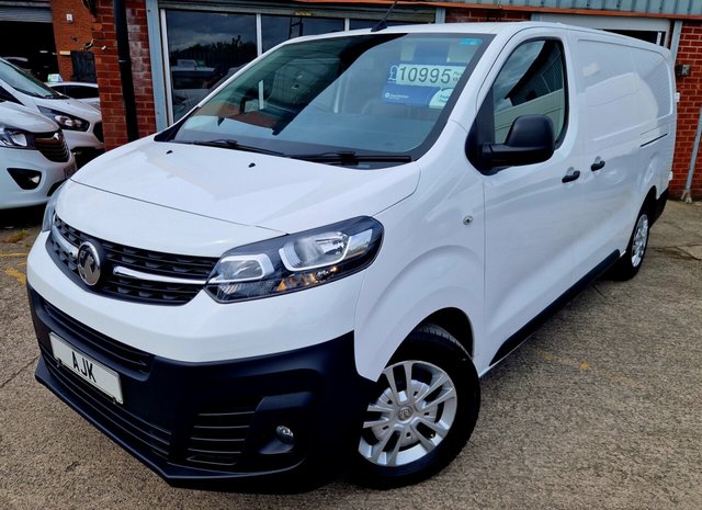 2019 69 Vauxhall Vivaro 1.5 L2H1 2900 DYNAMIC S/S 101 BHP