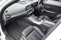 USED 2020 70 BMW 3 SERIES 2.0 320D M SPORT MHEV 4d 188 BHP H&K / M SPORT PRO / TECH PACK