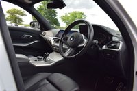 USED 2020 70 BMW 3 SERIES 2.0 320D M SPORT MHEV 4d 188 BHP H&K / M SPORT PRO / TECH PACK