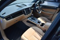 USED 2017 S PORSCHE MACAN 3.0 D S PDK 5d 258 BHP PAN ROOF / REV CAM / BLACK PK
