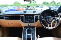 USED 2017 S PORSCHE MACAN 3.0 D S PDK 5d 258 BHP PAN ROOF / REV CAM / BLACK PK