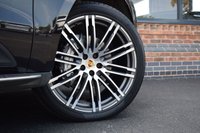 USED 2017 S PORSCHE MACAN 3.0 D S PDK 5d 258 BHP PAN ROOF / REV CAM / BLACK PK