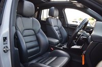 USED 2019 W PORSCHE MACAN 3.0 S PDK 5d 349 BHP PAN ROOF / SPORTS EXHAUST