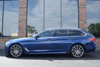 USED 2017 67 BMW 5 SERIES 3.0 530D XDRIVE M SPORT TOURING 5d 261 BHP HUGE SPEC / M SPORT+ / TECH PK
