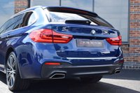 USED 2017 67 BMW 5 SERIES 3.0 530D XDRIVE M SPORT TOURING 5d 261 BHP HUGE SPEC / M SPORT+ / TECH PK