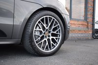 USED 2015 65 PORSCHE MACAN 3.0 D S PDK 5d 258 BHP PAN ROOF / AIR SUS / CARBON