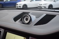 USED 2015 65 PORSCHE MACAN 3.0 D S PDK 5d 258 BHP PAN ROOF / AIR SUS / CARBON
