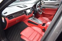USED 2015 65 PORSCHE MACAN 3.0 D S PDK 5d 258 BHP PAN ROOF / AIR SUS / CARBON