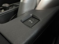 USED 2012 62 TOYOTA AURIS 1.6 TR VALVEMATIC MM  5d 132 BHP 2 Keys | 2 Owners | 6 Services