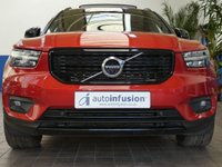 USED 2020 70 VOLVO XC40 1.5 RECHARGE T5 R-DESIGN 5d 258 BHP SAT NAV PANORAMIC SUNROOF 360 CAMERA PARK ASSIST SMARTPHONE INTEGRATION ANDROID APPLE CARPLAY HARMAN KARDON SOUND SYSTEM 1 OWNER SERVICE HISTORY WARRANTY