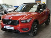 USED 2020 70 VOLVO XC40 1.5 RECHARGE T5 R-DESIGN 5d 258 BHP SAT NAV PANORAMIC SUNROOF 360 CAMERA PARK ASSIST SMARTPHONE INTEGRATION ANDROID APPLE CARPLAY HARMAN KARDON SOUND SYSTEM 1 OWNER SERVICE HISTORY WARRANTY