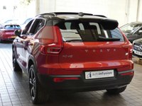 USED 2020 70 VOLVO XC40 1.5 RECHARGE T5 R-DESIGN 5d 258 BHP SAT NAV PANORAMIC SUNROOF 360 CAMERA PARK ASSIST SMARTPHONE INTEGRATION ANDROID APPLE CARPLAY HARMAN KARDON SOUND SYSTEM 1 OWNER SERVICE HISTORY WARRANTY