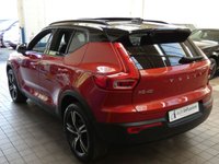 USED 2020 70 VOLVO XC40 1.5 RECHARGE T5 R-DESIGN 5d 258 BHP SAT NAV PANORAMIC SUNROOF 360 CAMERA PARK ASSIST SMARTPHONE INTEGRATION ANDROID APPLE CARPLAY HARMAN KARDON SOUND SYSTEM 1 OWNER SERVICE HISTORY WARRANTY