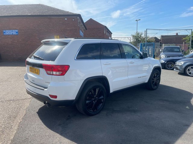 View our JEEP GRAND CHEROKEE