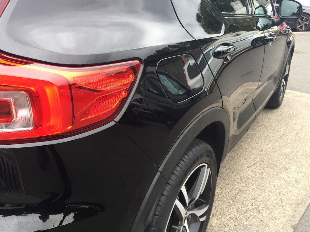 USED 2018 18 VOLVO XC40 2.0 T5 FIRST EDITION AWD 5d 247 BHP FIRST EDITION