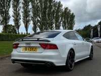 USED 2014 14 AUDI A7 3.0 TDI QUATTRO BLACK EDITION 5d 313 BHP OVER &pound;10500 worth of extras +  Advanced Technology pack +  Night vision assistant with pedestrian detection +  Head-up display +  Advanced key +  Deluxe 4-zone automatic climate control +  Audi parking system advanced (rear view camera) +  Mobile telephone preparation - High +  Ambient lighting +  Deluxe 4-zone automatic climate control +