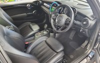USED 2020 70 MINI ELECTRIC 135kW Cooper S Level 3 33kWh 3dr Auto STUNNING EXAMPLE BIG SPEC SAT NAV PANORAMIC SUNROOF HEAD UP DISPLAY LEATHER HEATED SEATS HARMAN KARDON SOUND SYSTEM GENUINE LOW MILEAGE