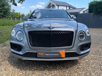 USED 2017 17 BENTLEY BENTAYGA 4.0 V8 D 5d 430 BHP FULL BENTLEY SERVICE HISTORY