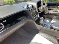 USED 2017 17 BENTLEY BENTAYGA 4.0 V8 D 5d 430 BHP FULL BENTLEY SERVICE HISTORY