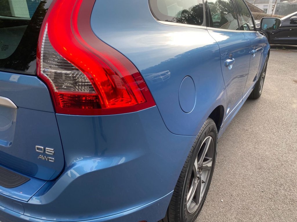 USED 2014 64 VOLVO XC60 2.4 D5 R-DESIGN LUX NAV AWD 5d 212 BHP HIGH SPECIFICATION R DESIGN XC60