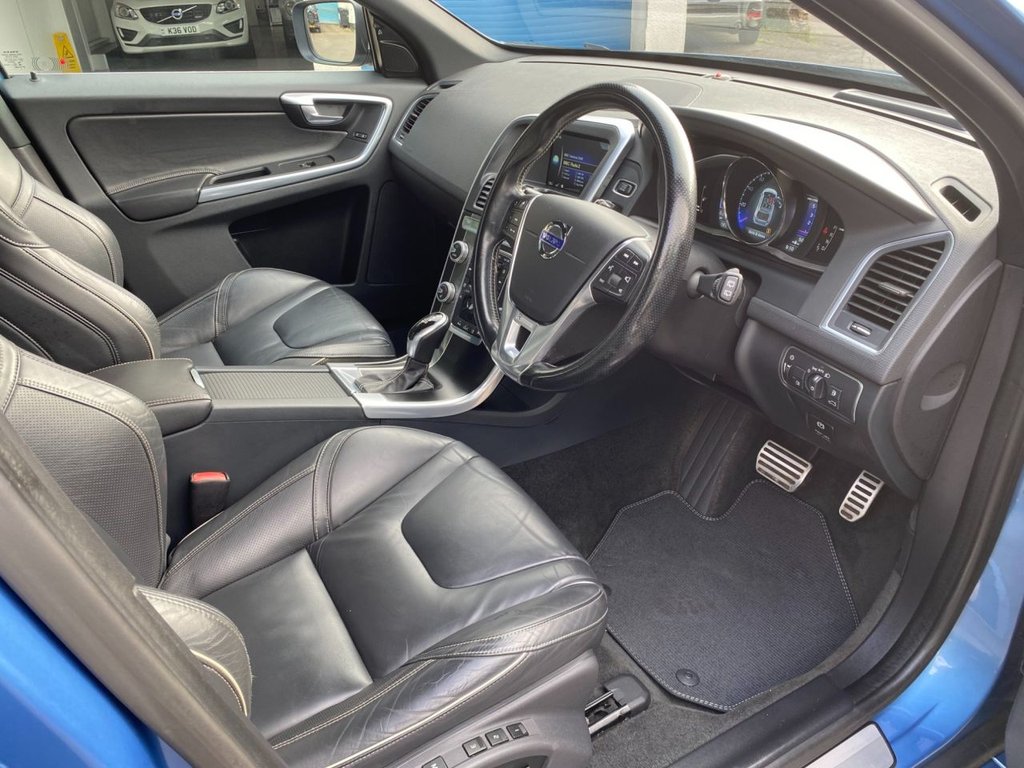 USED 2014 64 VOLVO XC60 2.4 D5 R-DESIGN LUX NAV AWD 5d 212 BHP HIGH SPECIFICATION R DESIGN XC60