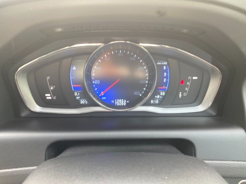 USED 2014 64 VOLVO XC60 2.4 D5 R-DESIGN LUX NAV AWD 5d 212 BHP HIGH SPECIFICATION R DESIGN XC60