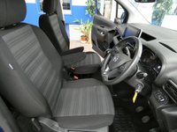 USED 2022 22 VAUXHALL COMBO LIFE 1.5 SE XL S/S 5d 101 BHP 7 SEATS REAR VIEW CAMERA CRUISE CONTROL PARKING SENSORS 1 OWNER GENUINE LOW MILEAGE VAUXHALL WARRANTY