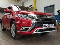 USED 2020 20 MITSUBISHI OUTLANDER 2.4 PHEV EXCEED SAFETY 5d 222 BHP SAT NAV LEATHER HEATED SEATS REAR VIEW CAMERA PARKING SENSORS 1 OWNER SERVICE HISTORY MITSUBISHI WARRANTY TILL JUNE 2025