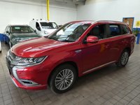 USED 2020 20 MITSUBISHI OUTLANDER 2.4 PHEV EXCEED SAFETY 5d 222 BHP SAT NAV LEATHER HEATED SEATS REAR VIEW CAMERA PARKING SENSORS 1 OWNER SERVICE HISTORY MITSUBISHI WARRANTY TILL JUNE 2025