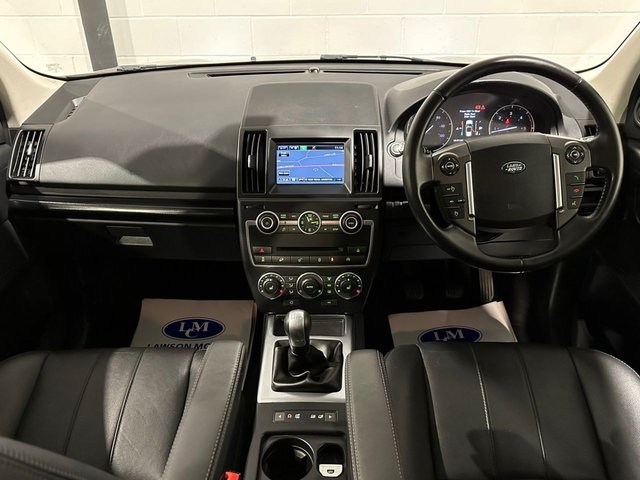 View our LAND ROVER FREELANDER