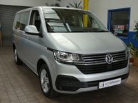USED 2021 21 VOLKSWAGEN TRANSPORTER SHUTTLE 2.0 SHUTTLE SE TDI 5d 148 BHP 8 SEAT ANDROID APPLE CARPLAY AC CRUISE CONTROL PARKING SENSORS 1 OWNER GENUINE LOW MILES