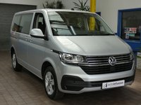 USED 2021 21 VOLKSWAGEN TRANSPORTER SHUTTLE 2.0 SHUTTLE SE TDI 5d 148 BHP 8 SEAT ANDROID APPLE CARPLAY AC CRUISE CONTROL PARKING SENSORS 1 OWNER GENUINE LOW MILES