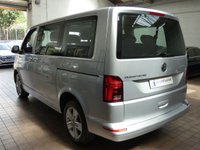 USED 2021 21 VOLKSWAGEN TRANSPORTER SHUTTLE 2.0 SHUTTLE SE TDI 5d 148 BHP 8 SEAT ANDROID APPLE CARPLAY AC CRUISE CONTROL PARKING SENSORS 1 OWNER GENUINE LOW MILES