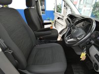 USED 2021 21 VOLKSWAGEN TRANSPORTER SHUTTLE 2.0 SHUTTLE SE TDI 5d 148 BHP 8 SEAT ANDROID APPLE CARPLAY AC CRUISE CONTROL PARKING SENSORS 1 OWNER GENUINE LOW MILES