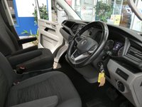 USED 2021 21 VOLKSWAGEN TRANSPORTER SHUTTLE 2.0 SHUTTLE SE TDI 5d 148 BHP 8 SEAT ANDROID APPLE CARPLAY AC CRUISE CONTROL PARKING SENSORS 1 OWNER GENUINE LOW MILES