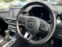 USED 2023 73 MG MG HS 1.5 SE 5d 160 BHP 