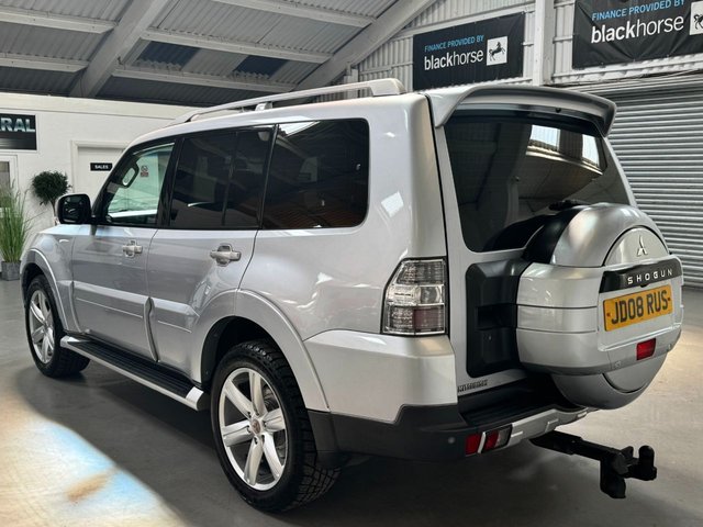 View our MITSUBISHI SHOGUN