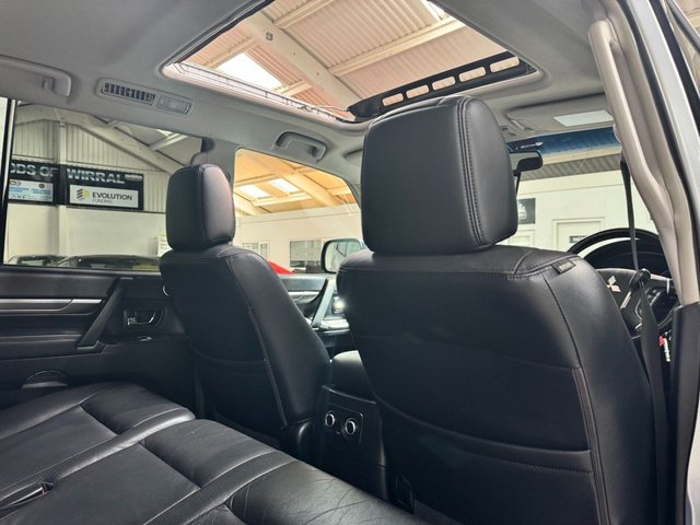 View our MITSUBISHI SHOGUN