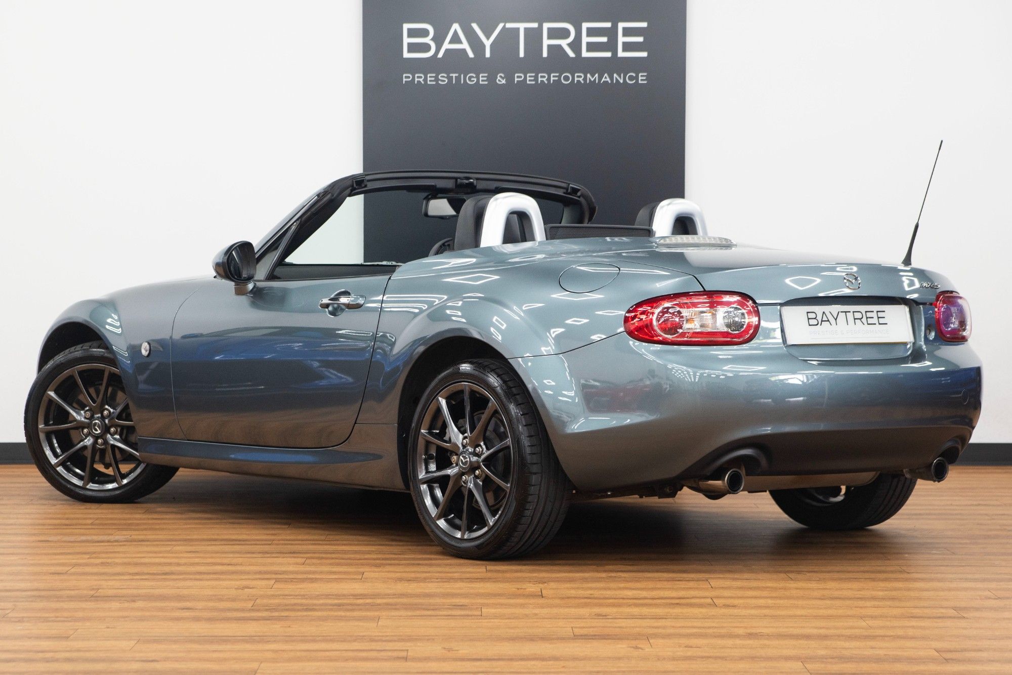 USED 2013 13 MAZDA MX-5 2.0 I ROADSTER SPORT TECH 
