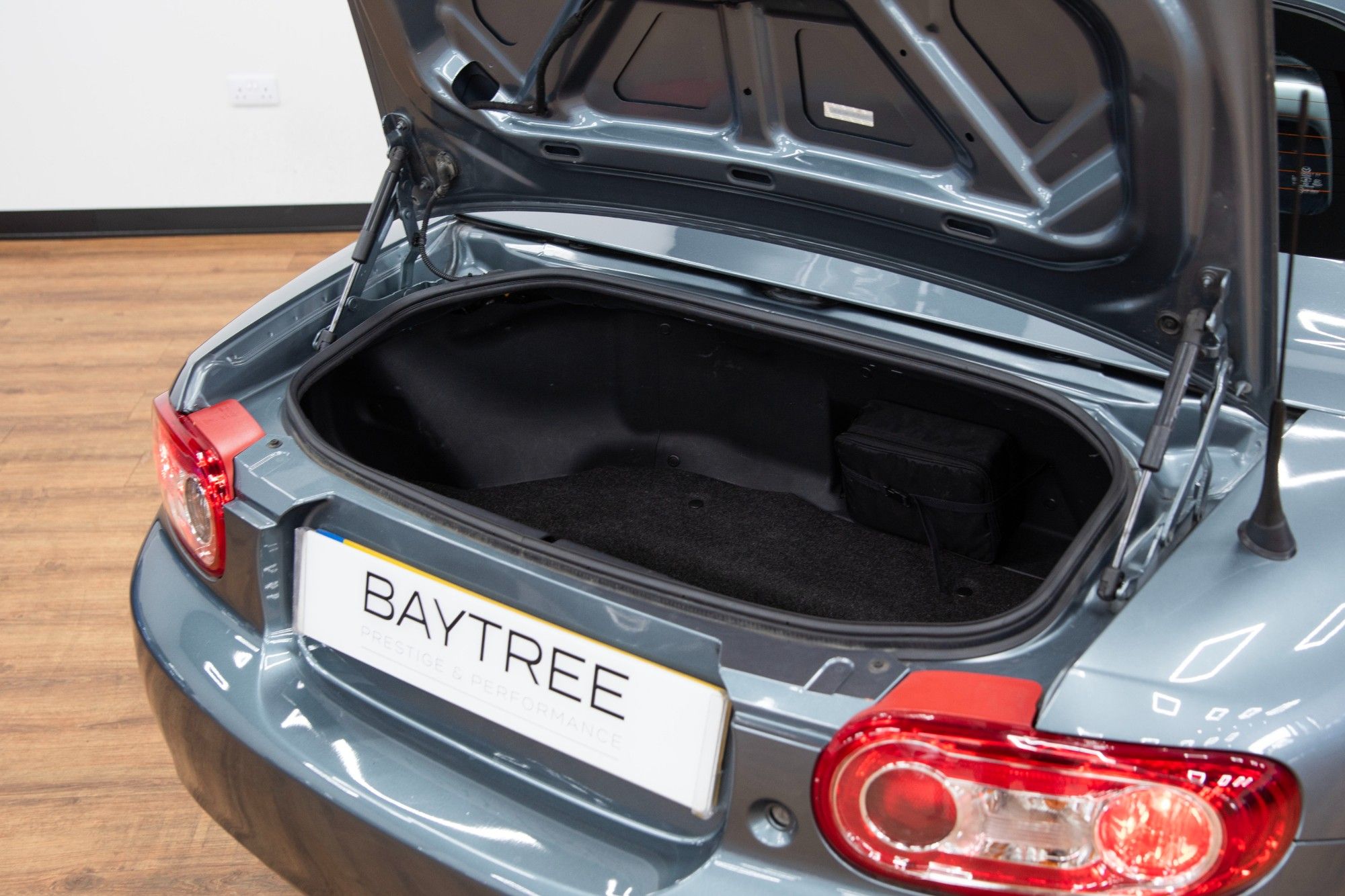 USED 2013 13 MAZDA MX-5 2.0 I ROADSTER SPORT TECH 