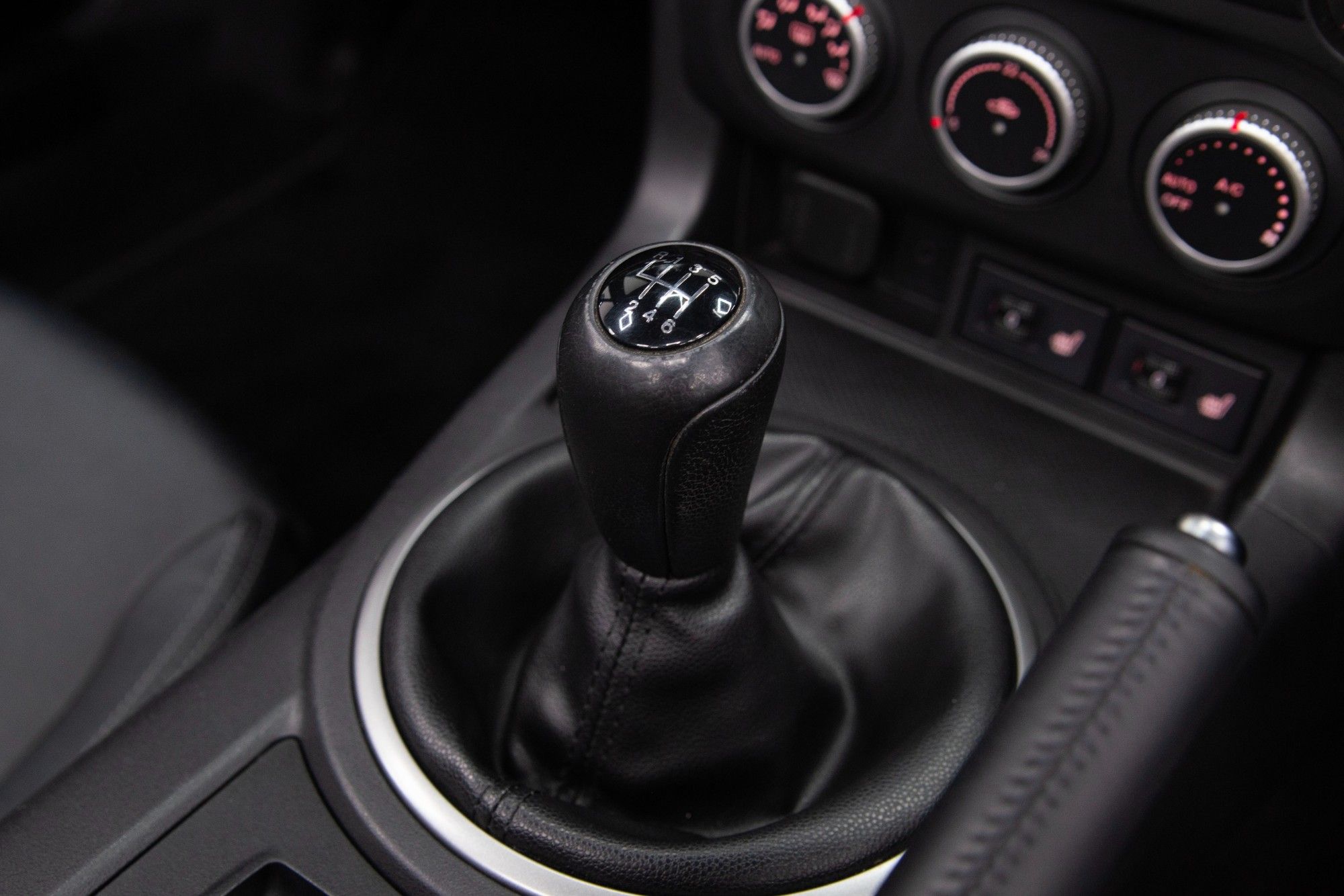 USED 2013 13 MAZDA MX-5 2.0 I ROADSTER SPORT TECH 