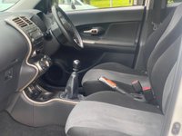 USED 2011 TOYOTA URBAN CRUISER 1.4 D-4D 5d 89 BHP 4 WHEEL DRIVE.......