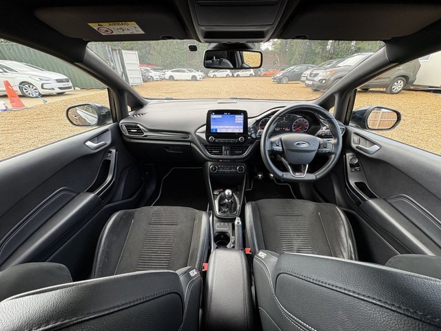 2019 FORD FIESTA - Photo 9