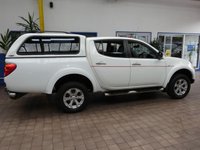 USED 2013 13 MITSUBISHI L200 2.5 DI-D 4X4 BARBARIAN LB DCB 175 BHP SAT NAV LEATHER RADIO CD REAR VIEW CAMERA TRUCKMAN TOP LOAD LINER TOW BAR 2 OWNERS FROM NEW SERVICE HISTORY