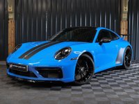 USED 2022 22 PORSCHE 911 3.0 CARRERA GTS 2d 474 BHP AERO KIT, EXTERIOR PACK IN GLOSS BLACK, PANORAMIC GLASS ROOF, CARBON AND CLOSS BLACK MIRRORS, REVERSE CAMERA, SPORTS EXHAUST, BURMESTER AUDIO AND MORE!!